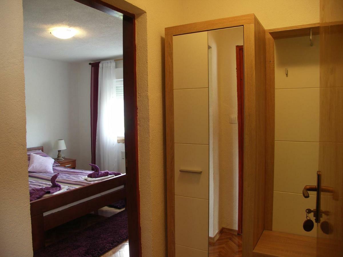 Apartments Zegarac House Korenica Exterior foto